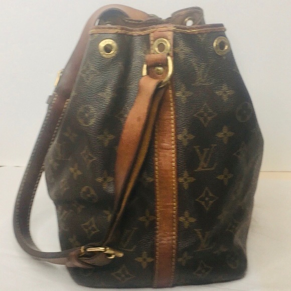 LOUIS VUITTON Monogram Petit Noe - Picture 2 of 14